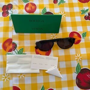 Bottega Veneta Sunglasses
